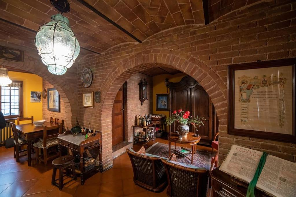 Casa Lazzaro Al Centro Di Siena Βίλα Εξωτερικό φωτογραφία