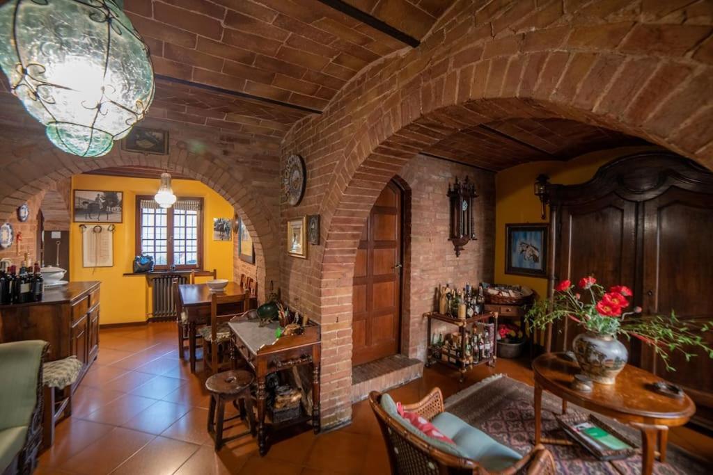 Casa Lazzaro Al Centro Di Siena Βίλα Εξωτερικό φωτογραφία