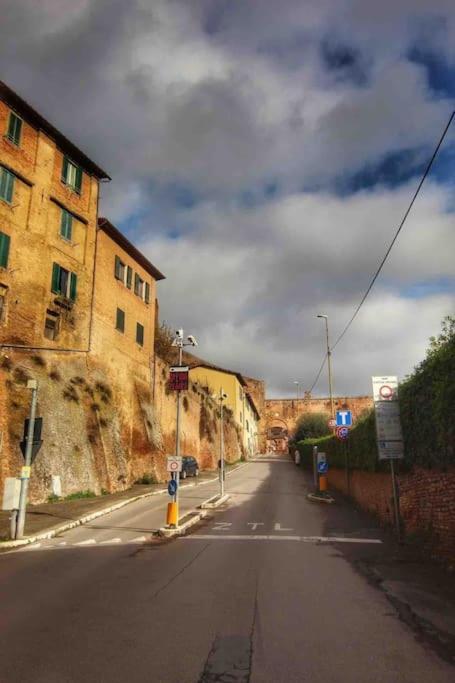 Casa Lazzaro Al Centro Di Siena Βίλα Εξωτερικό φωτογραφία